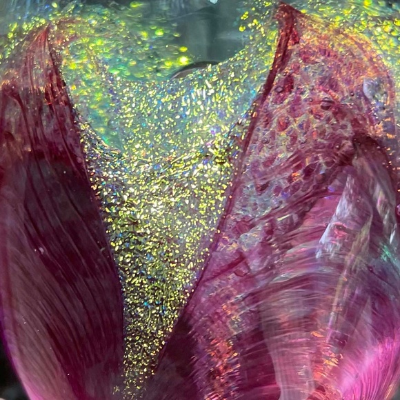 Pink & Gold paperweight egg | 3"H x 2"W - Picture 5 of 9